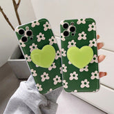 Funda para iPhone con margaritas verdes
